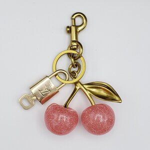 Authentic Louis Vuitton Lock & Key with Unbranded Apple Charm, Keychain 122925